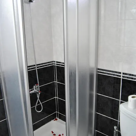 斯塔帕克酒店 3*